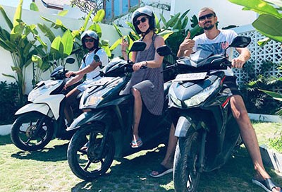 Wie wählt man einen Motorroller auf Bali?