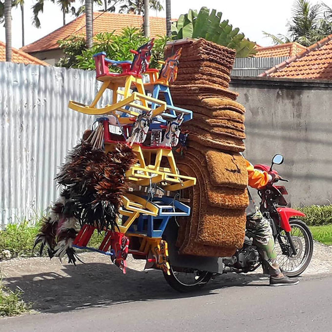 Fracht mit dem Roller :) Fracht mit dem Roller :)