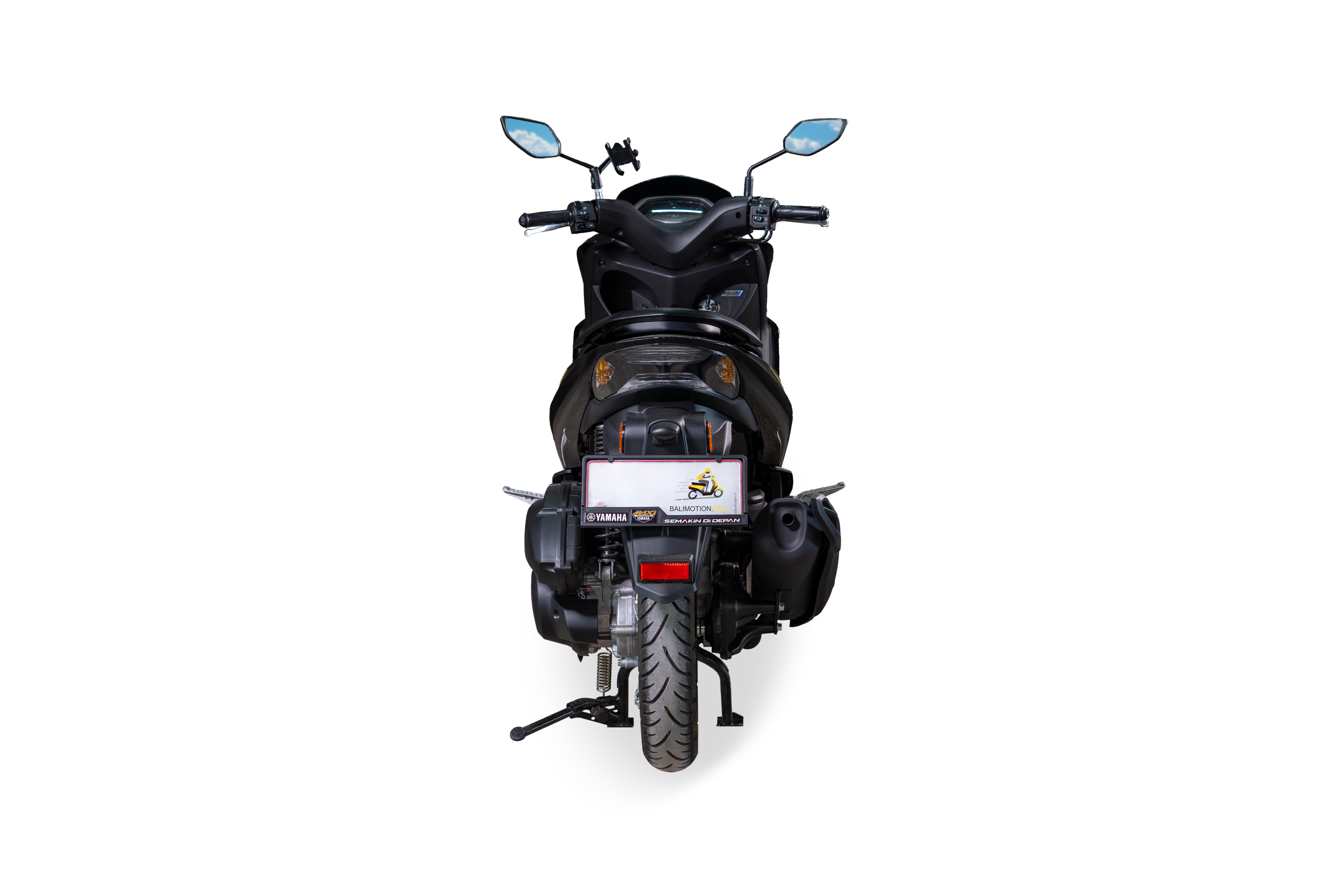 Rent a Yamaha Lexi 155 (black) photo 2