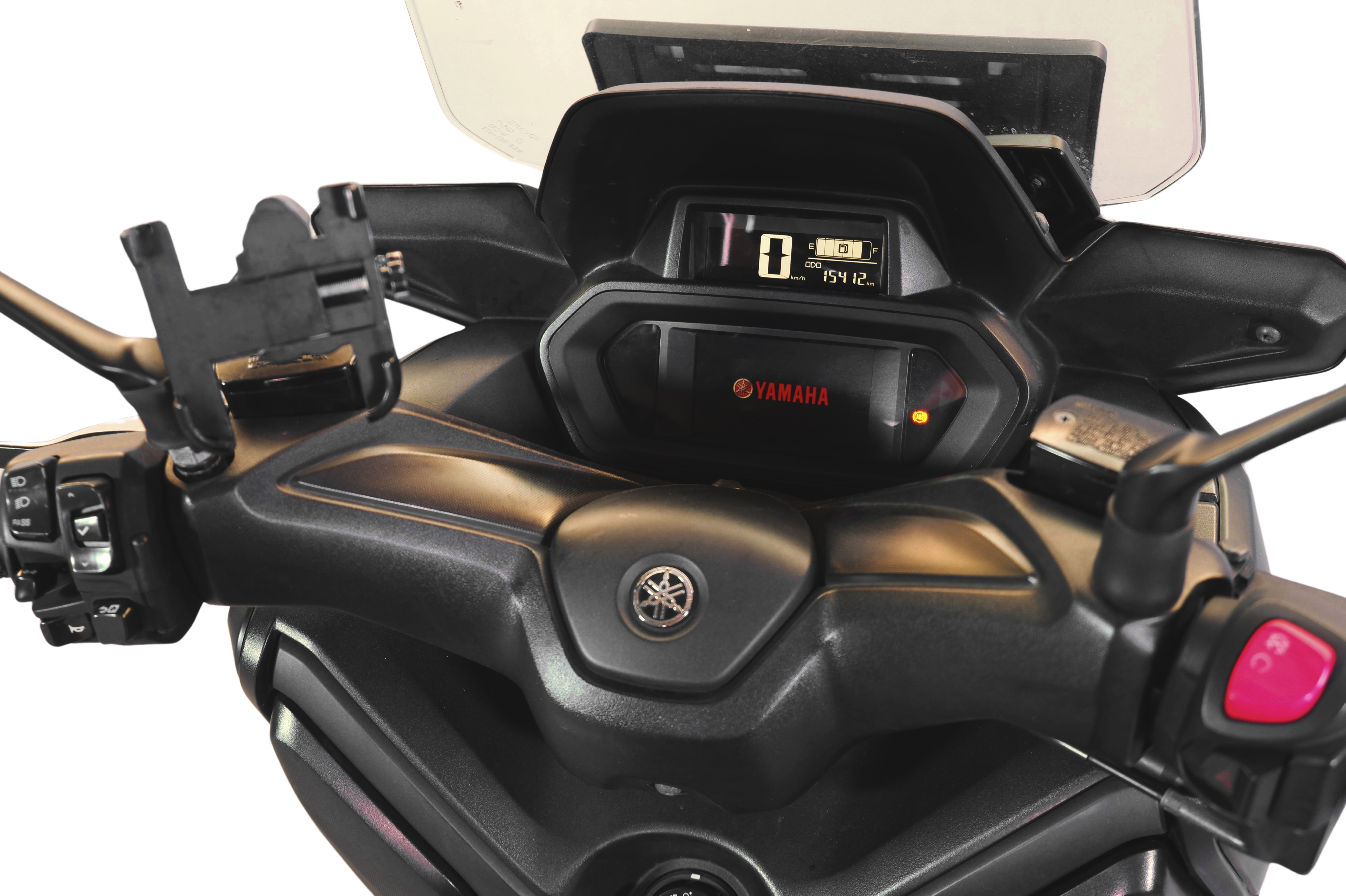 Rent a Yamaha XMax Connected - photo 1